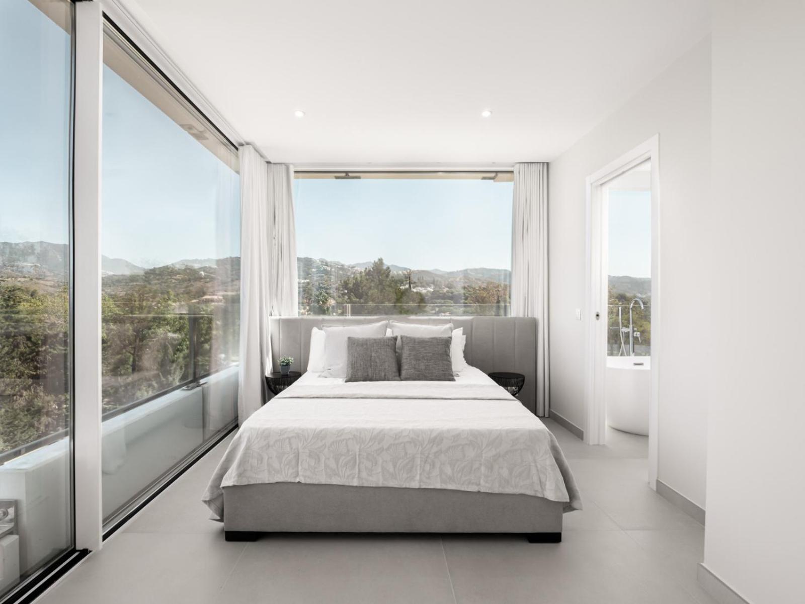 Apartment Con Vistas Al Mar, La Concha Y Rio Real Marbella